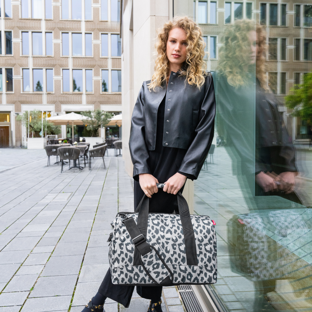 allrounder L leo nero