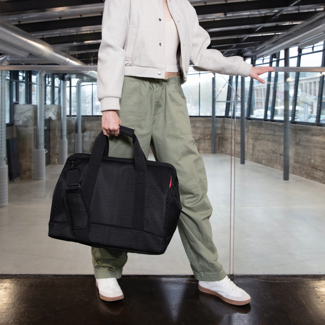 allrounder L mesh black