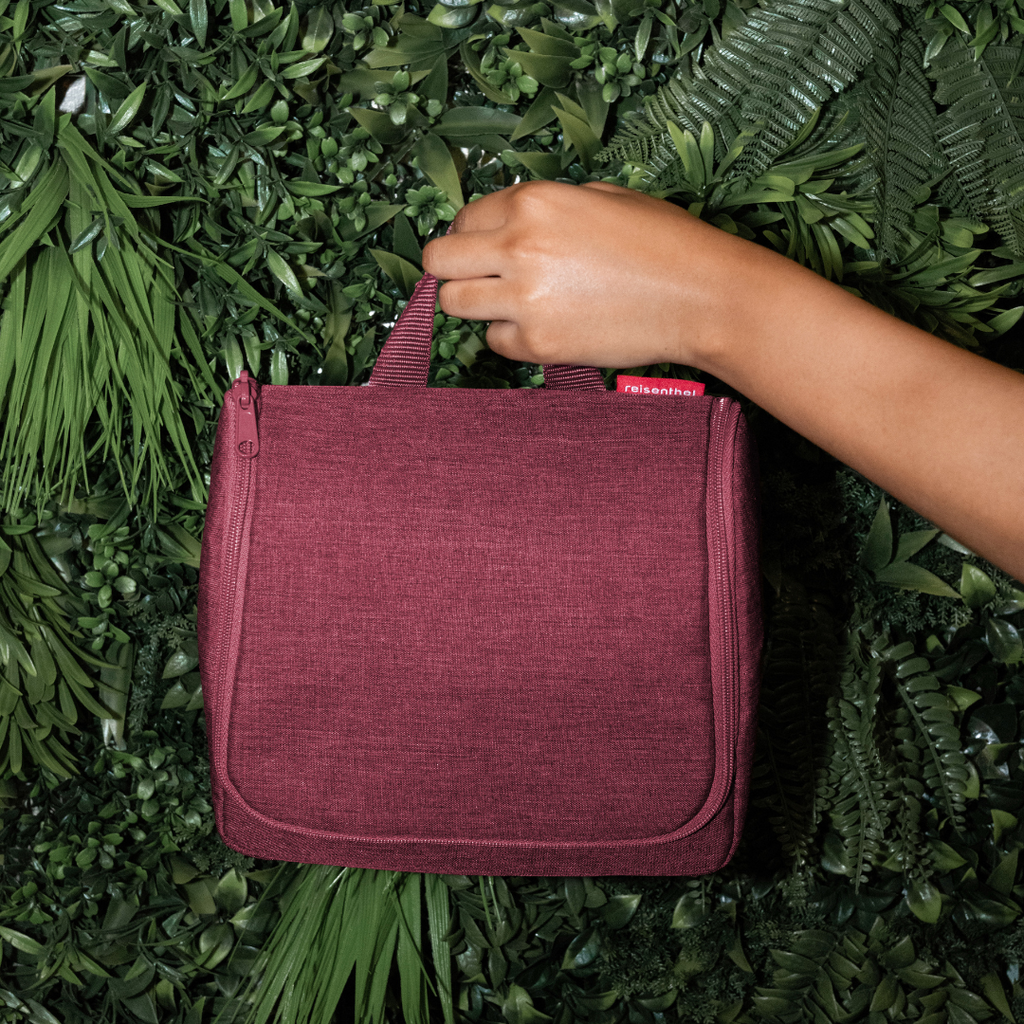 toiletbag twist maroon