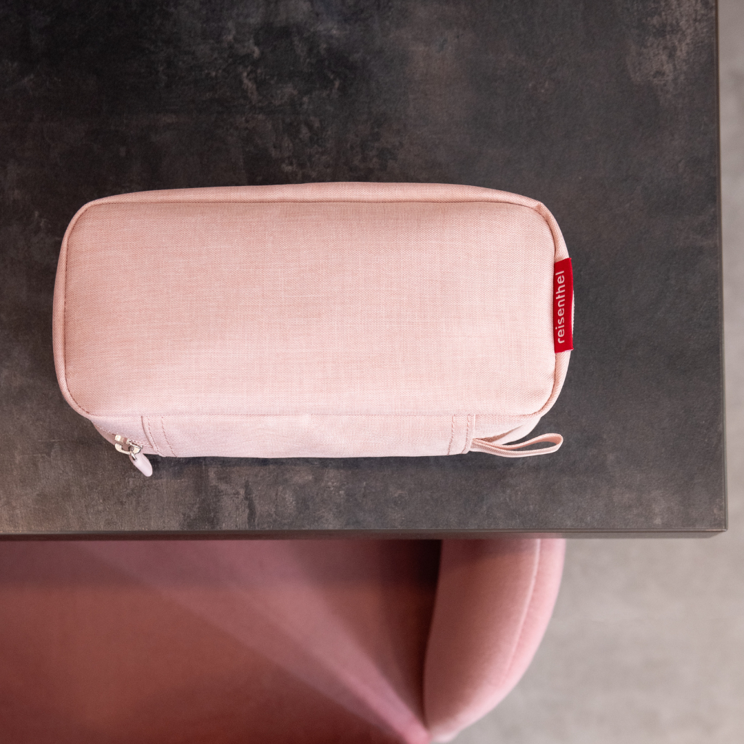 multicase twist blush