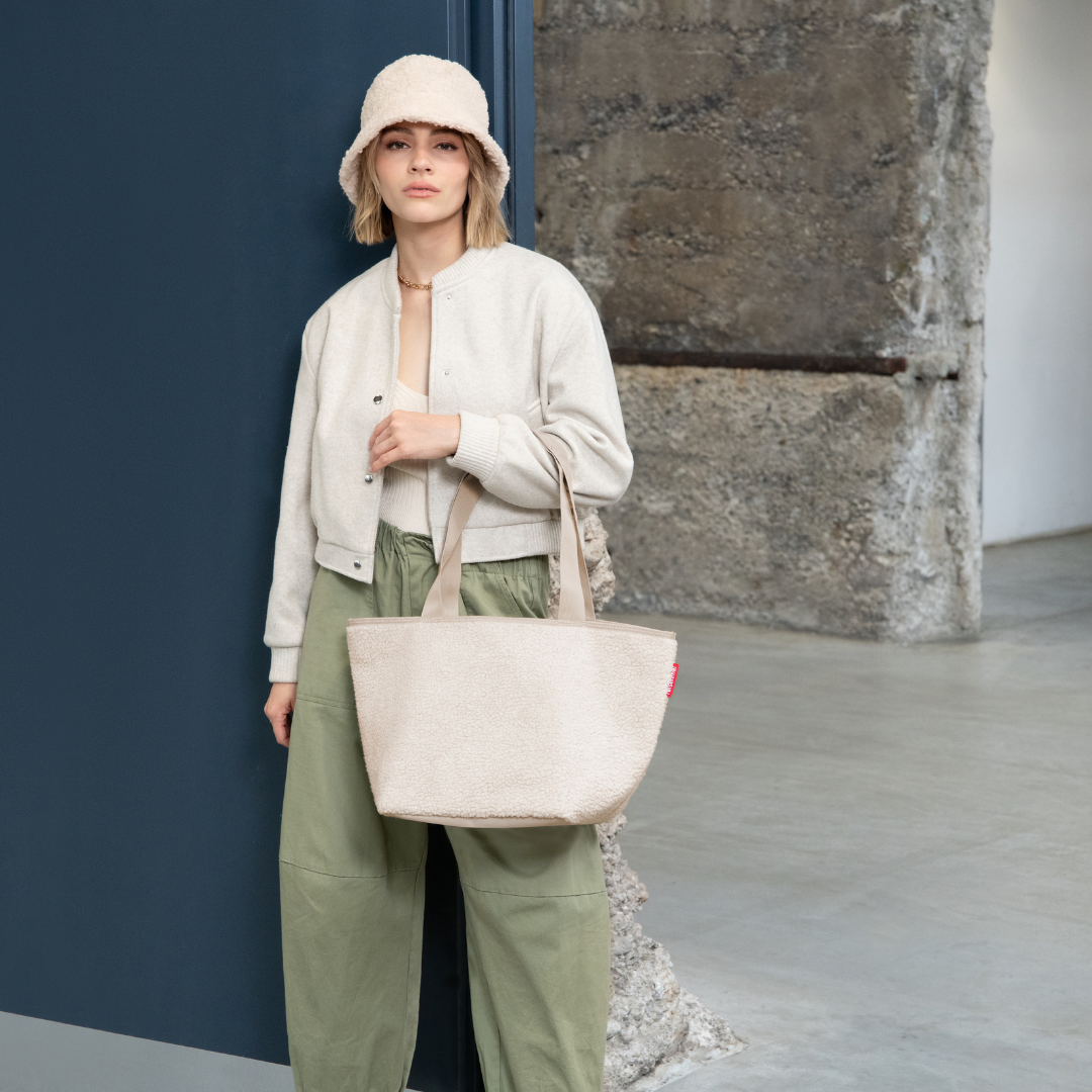 shopper M teddy sand